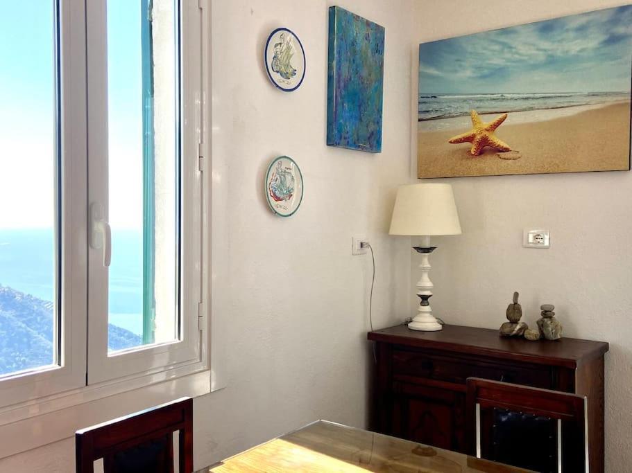 La Finestra Sul Mare A Drignana Villa Vernazza Luaran gambar