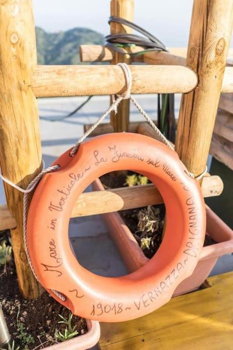 La Finestra Sul Mare A Drignana Villa Vernazza Luaran gambar
